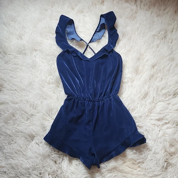 Victoria's Secret Navy Blue Velour Ruffle Trim Romper XS - Picture 2 of 12